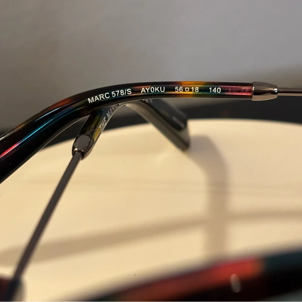 Marc Jacobs stylish marc